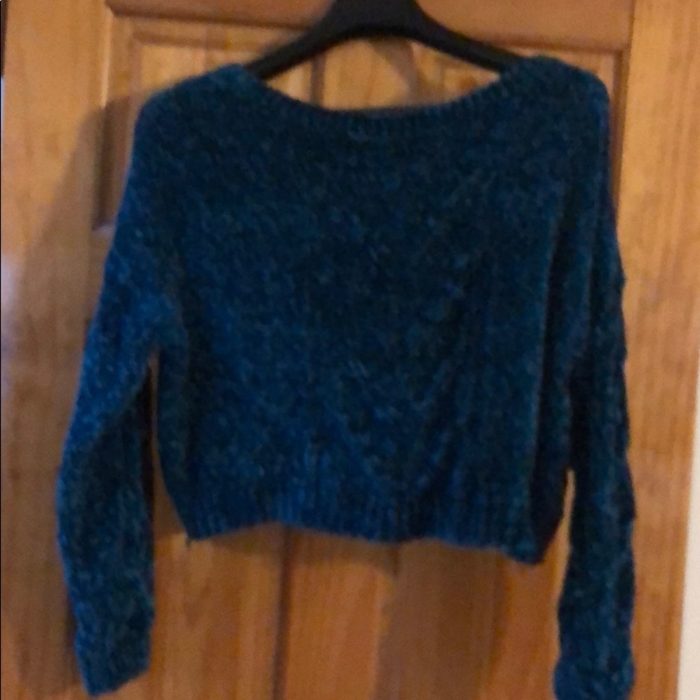 Sweater SUPER soft!